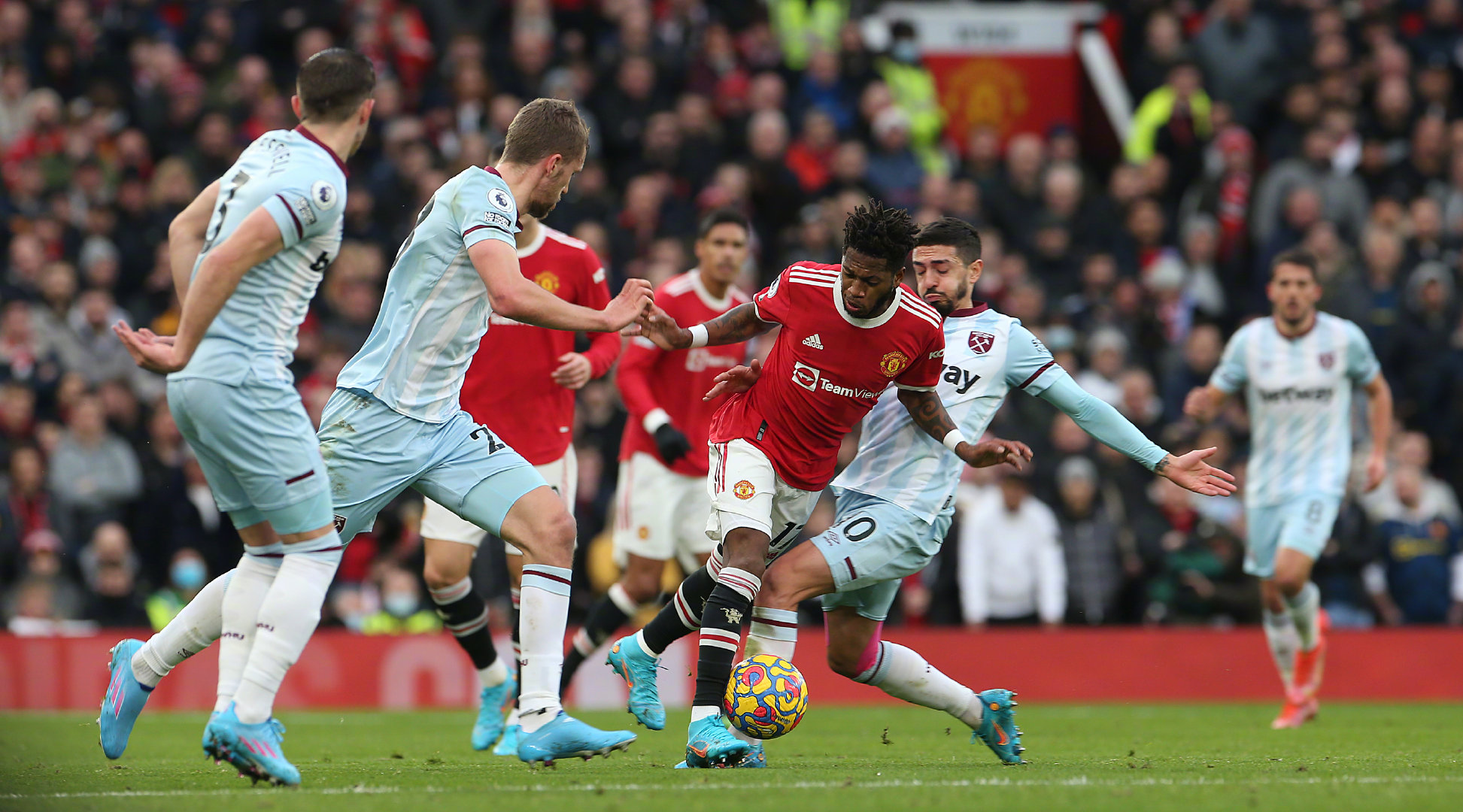 杯賽場上的 杯賽場上的